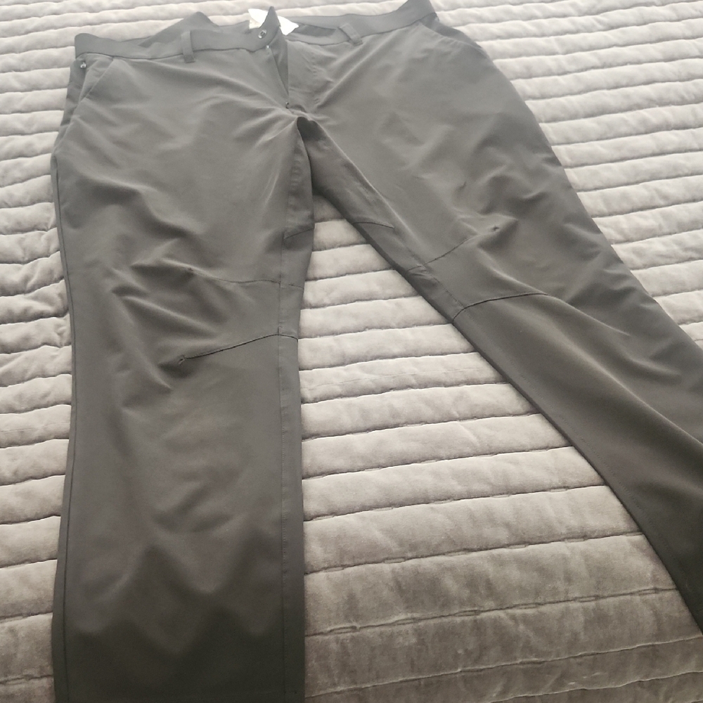 Fabletics Men's Charcoal Chinos. Slim Fit Only Pant